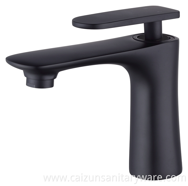 Single Handle Sink Faucet For Bathroom